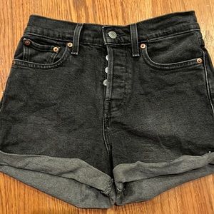 Levi’s shorts